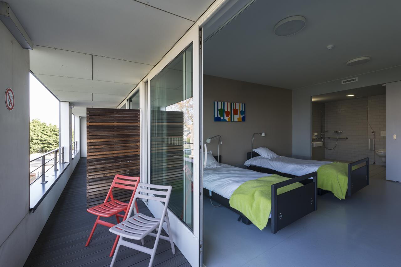 Hotel Middelpunt - Gratis Parking - Ontbijt Inbegrepen! Middelkerke Exteriör bild